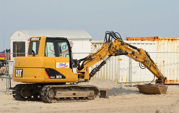 экскаватор Caterpillar 307B